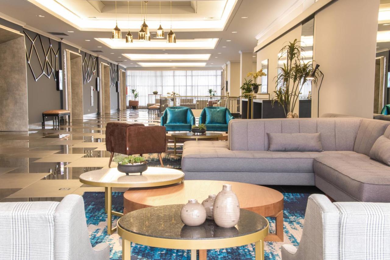 Marriott Sao Paulo Airport Hotel Guarulhos Eksteriør billede The lobby of the hotel